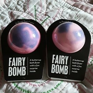3 Bath bombs